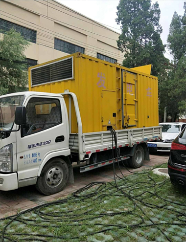 天峻发电车出租-柴油发电机组排烟系统设计要求及其考虑因素